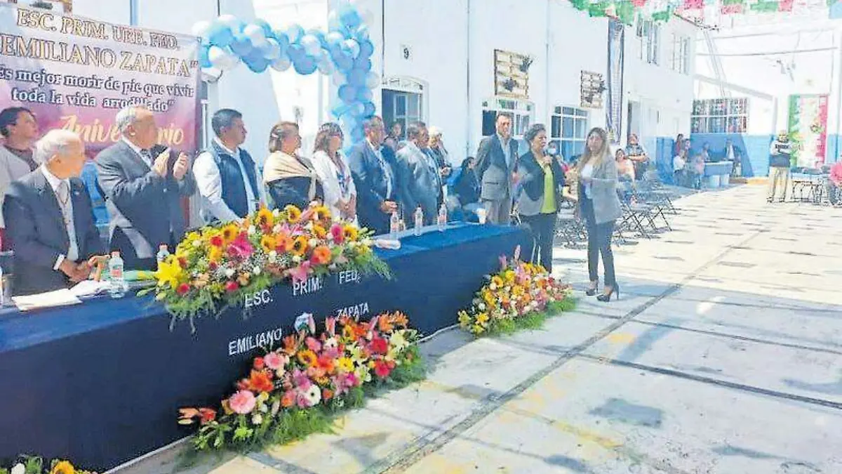 Apoyo escuela Huamantla